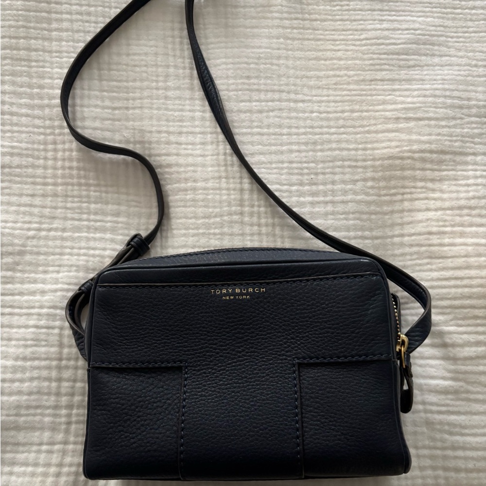 Tory Burch Navy Leather Crossbody Bag - Picture 2 of 4